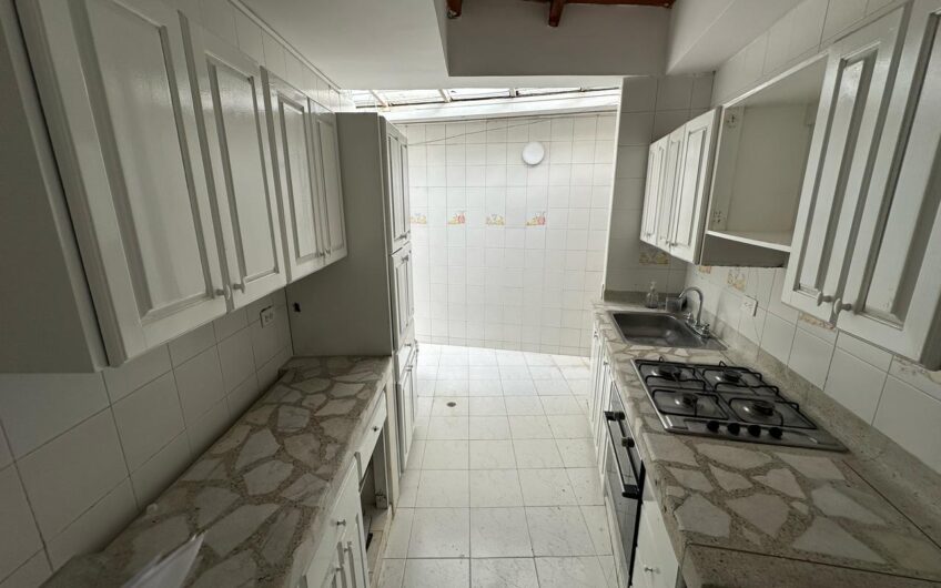 Casa para la Venta en Conjunto Cerrado en Sector Fundadores