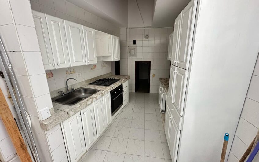 Casa para la Venta en Conjunto Cerrado en Sector Fundadores