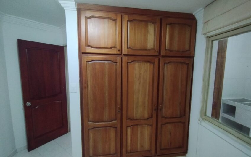 Edificio para la Venta con excelente ubicación en el Sector del Granada