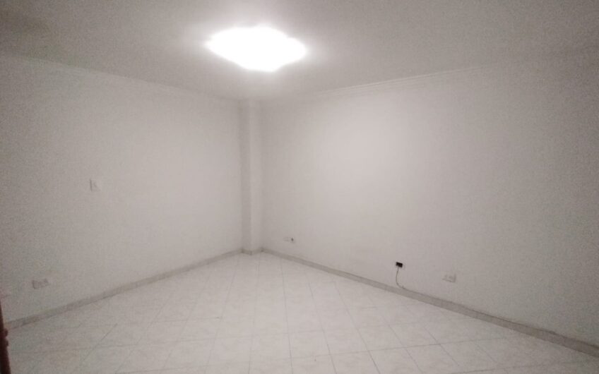 Edificio para la Venta con excelente ubicación en el Sector del Granada