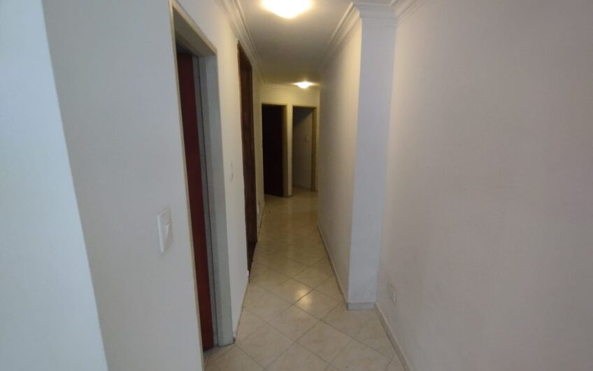 Edificio para la Venta con excelente ubicación en el Sector del Granada