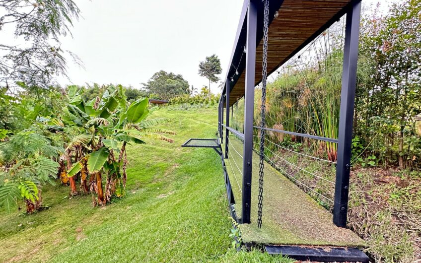 ESPECTACULAR CASA CAMPESTRE EN VENTA