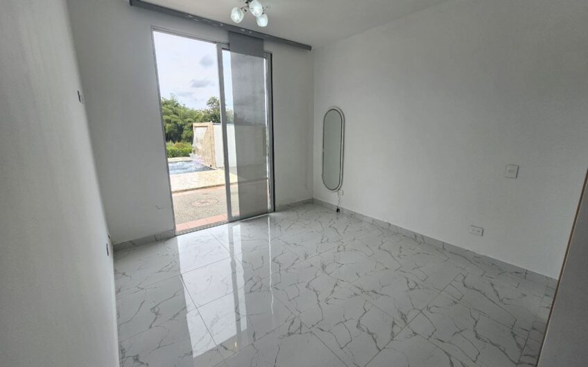 Hermosa Casa Campestre para la Venta – Via a Caicedonia