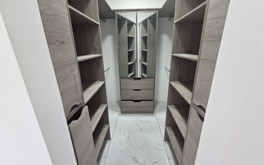 Hermosa Casa Campestre para la Venta – Via a Caicedonia