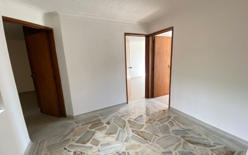 Apartamento para Arriendo – Sector Profesionales