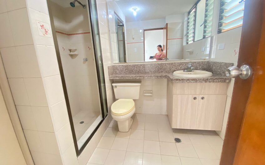 Apartamento para Arriendo – Sector Profesionales