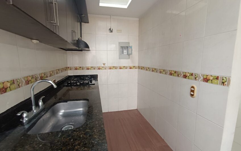 Casa para la Venta en Condominio al Sur de Armenia en sector Estadio Centenario