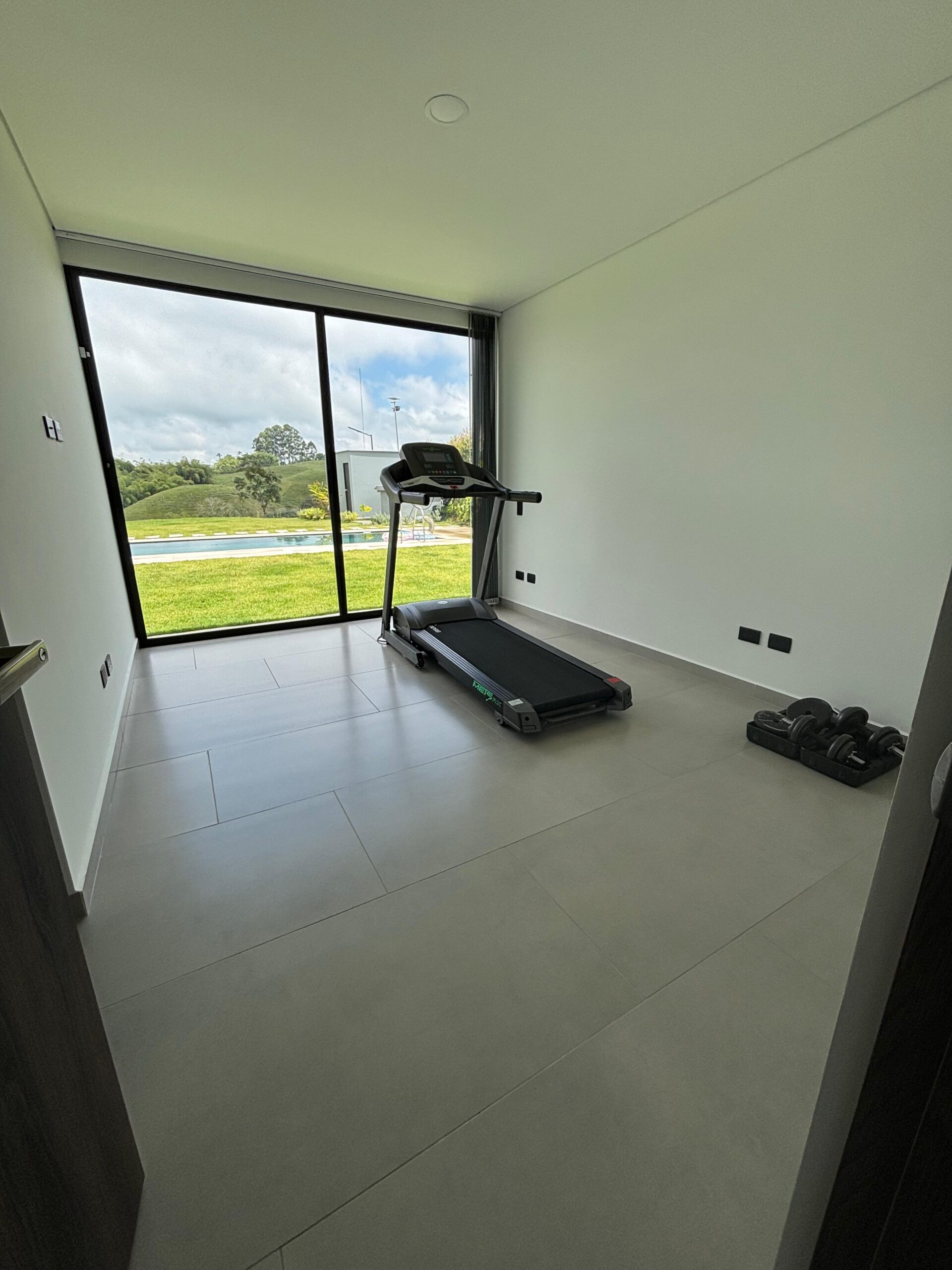 Casa para la Venta en Condominio Campestre – Vía a Circasia