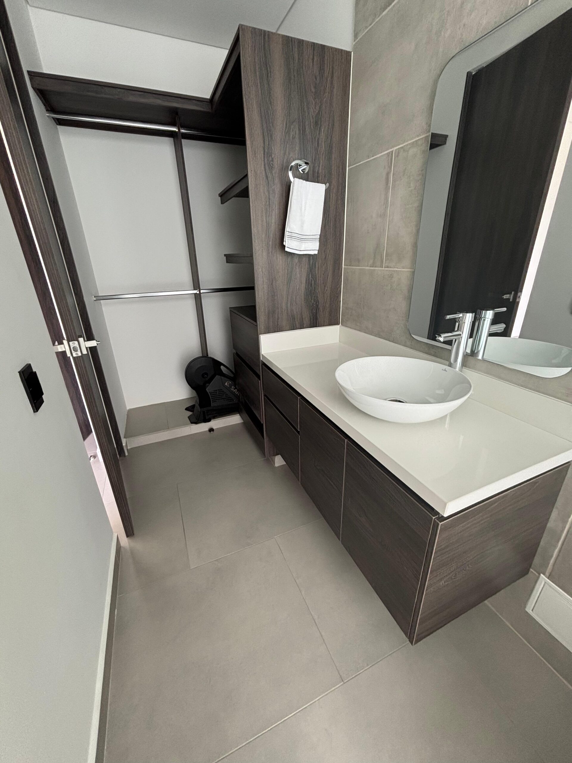 Casa para la Venta en Condominio Campestre – Vía a Circasia