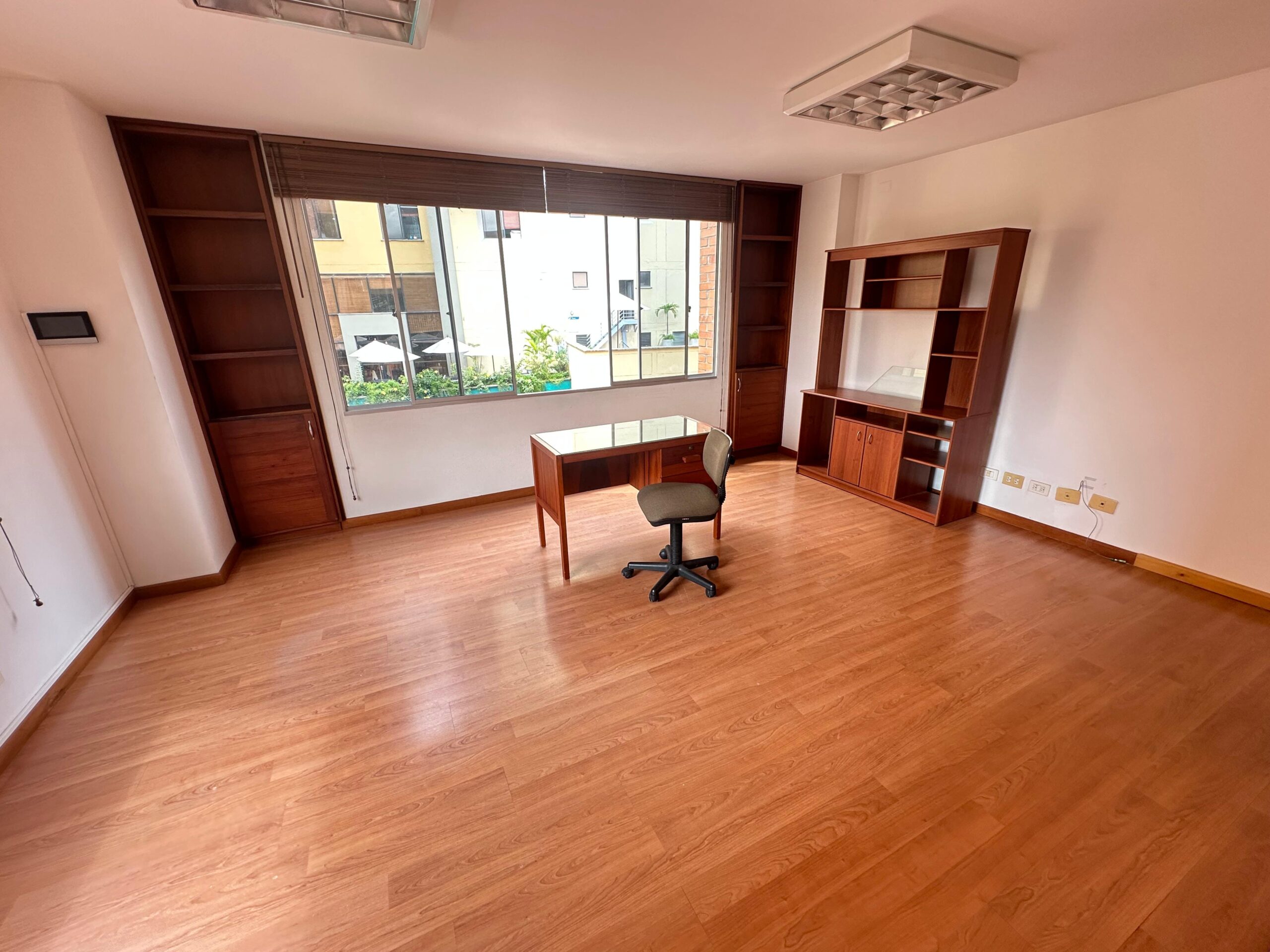 Oficina para Alquiler en Sector Parque de la Vida