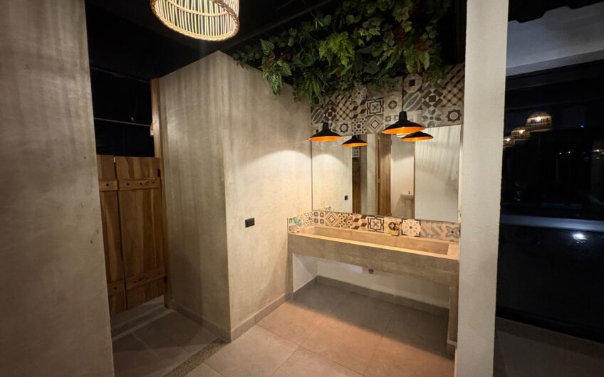 Locales Comerciales para Venta y Alquiler en espectacular Mall Vía Circasia a Armenia