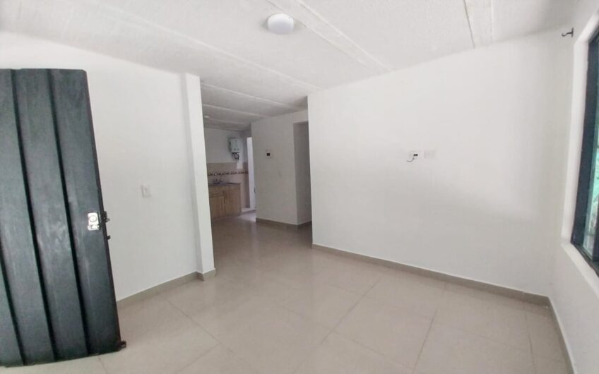 Casa de dos pisos en el Barrio Villa Liliana para la Venta al Sur de Armenia