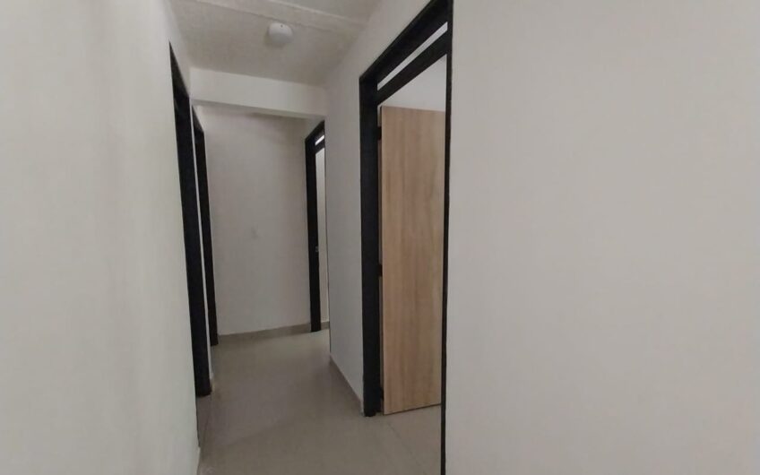 Casa de dos pisos en el Barrio Villa Liliana para la Venta al Sur de Armenia