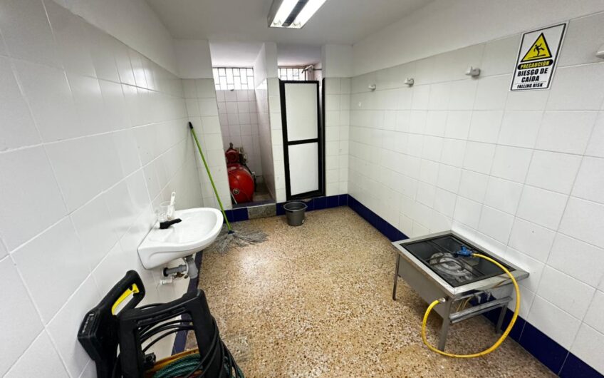 Amplia Bodega para Alquiler sector Jardines al sur de Armenia