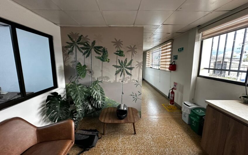 Amplia Bodega para Alquiler sector Jardines al sur de Armenia