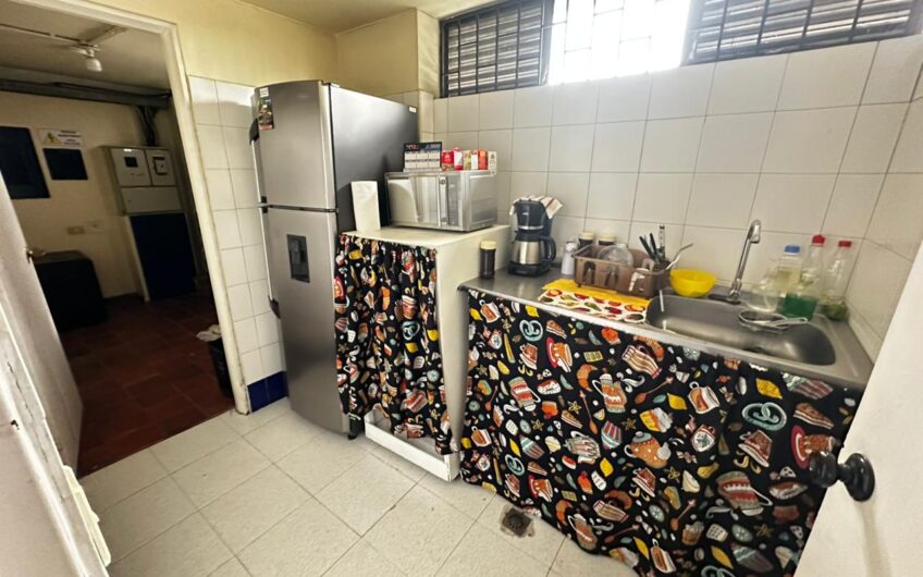 Amplia Bodega para Alquiler sector Jardines al sur de Armenia