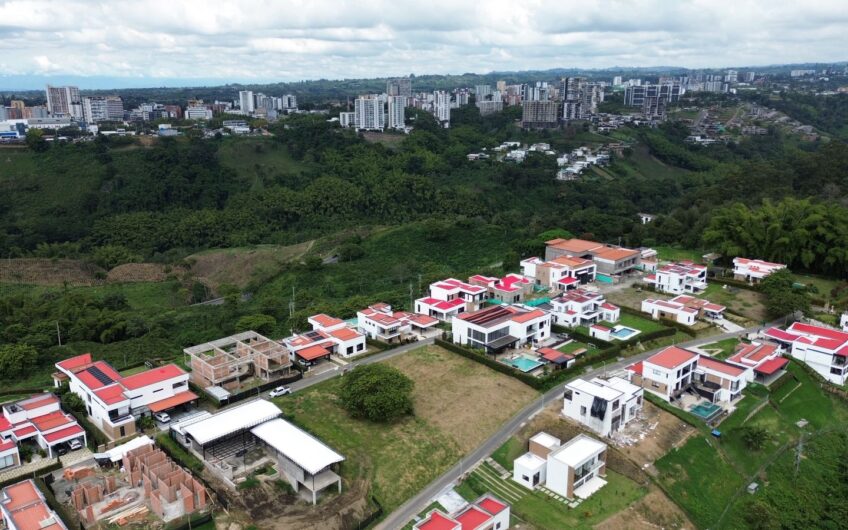 Lote para la Venta en Conjunto Cerrado en Calarcá