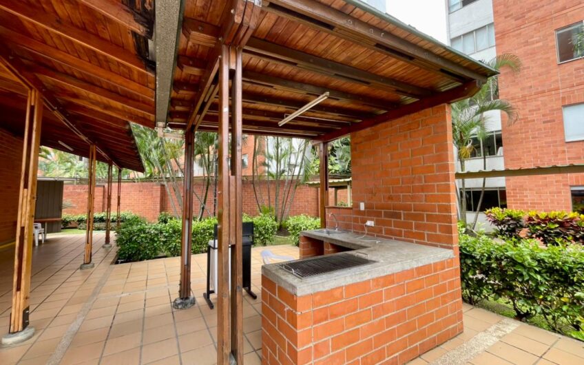 Hermoso Apartamento Amoblado al Norte de Cali – Cerca al Centro Comercial Chipichape