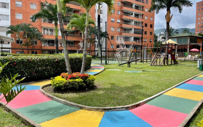 Hermoso Apartamento Amoblado al Norte de Cali – Cerca al Centro Comercial Chipichape