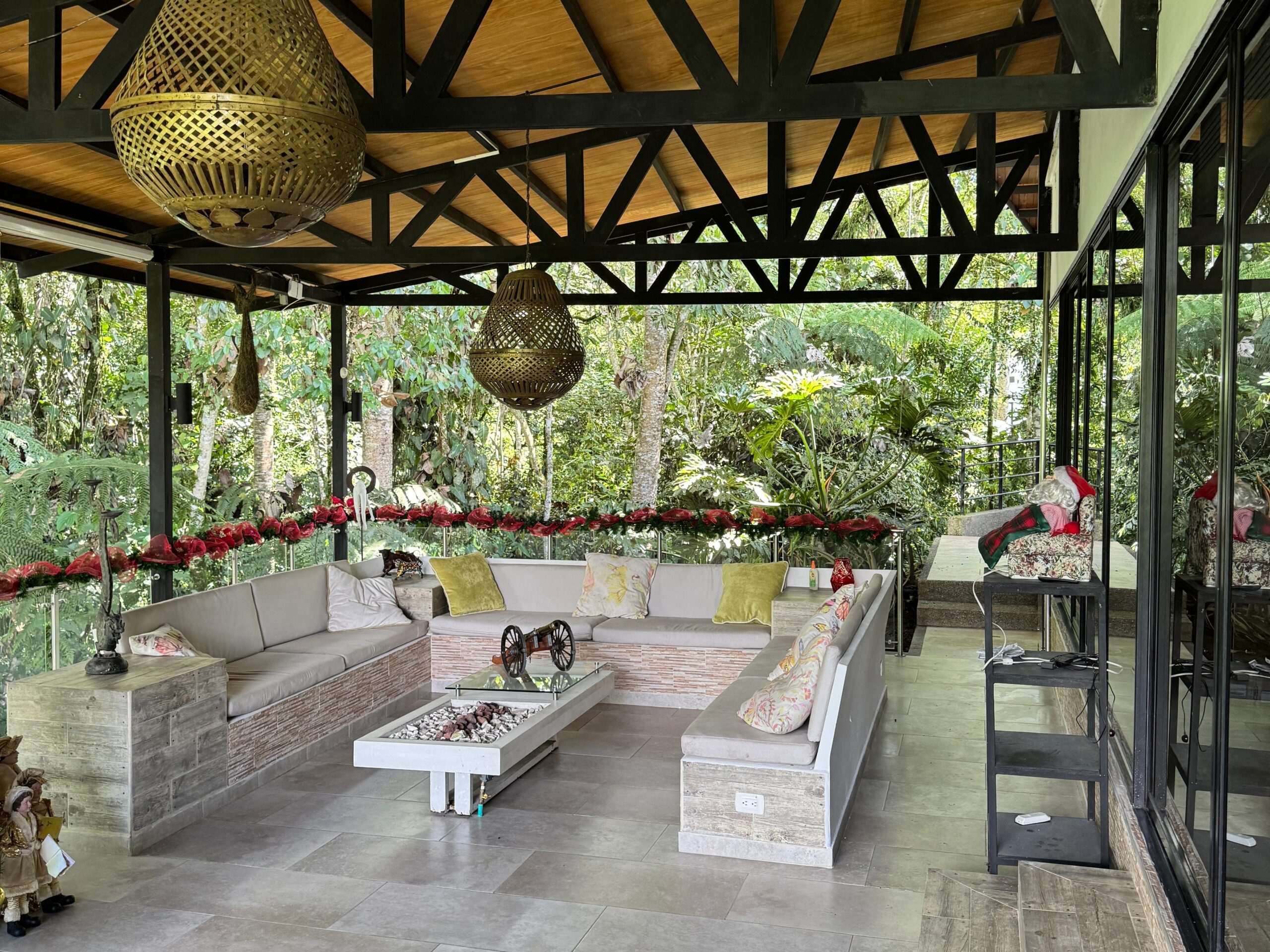 Hermosa Casa Campestre para la Venta – Vía Circasia