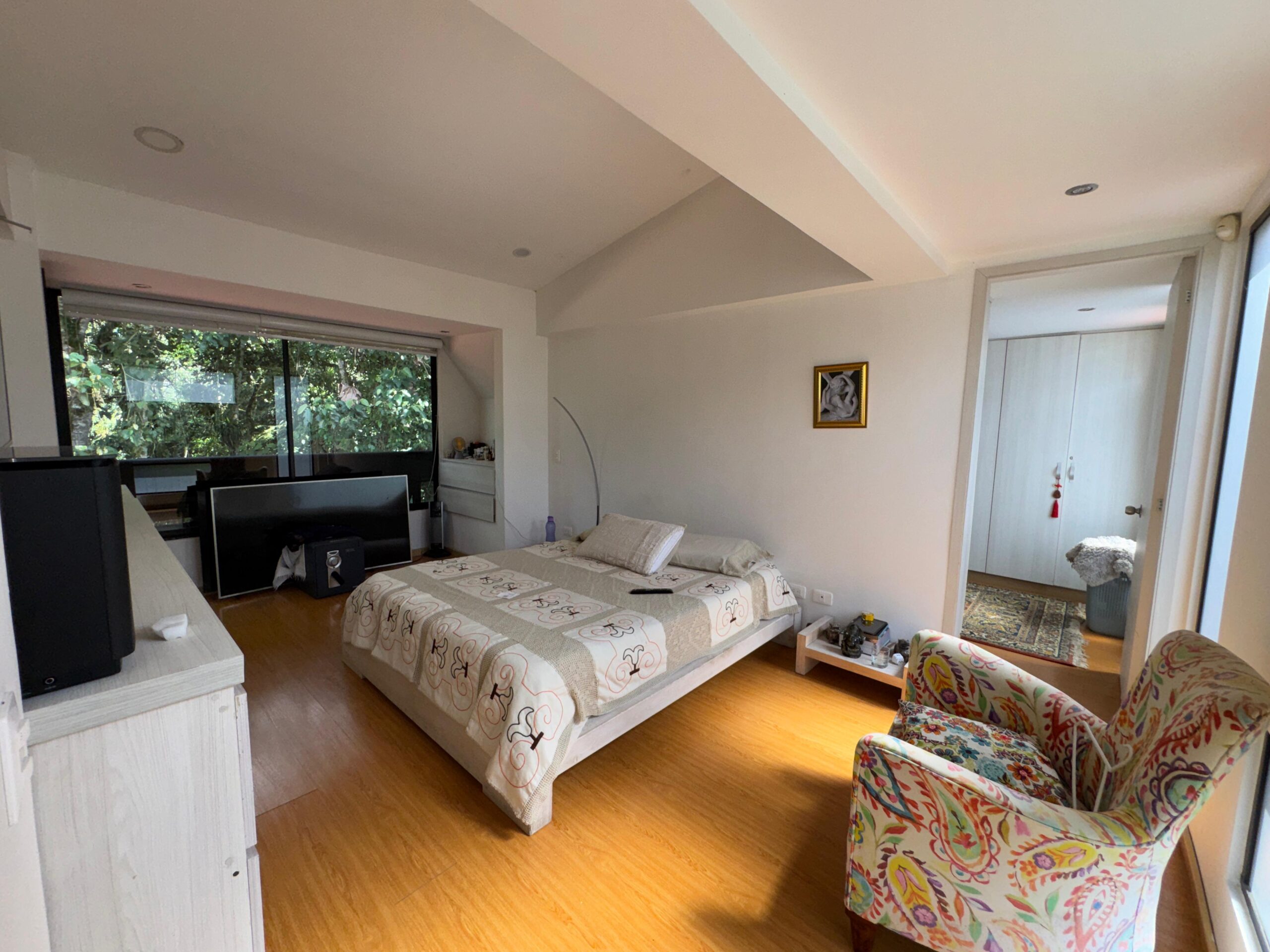 Hermosa Casa Campestre para la Venta – Vía Circasia