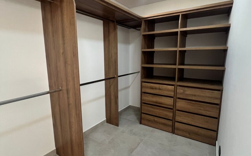 Exclusiva Casa Campestre para Alquiler en Sector Aeropuerto