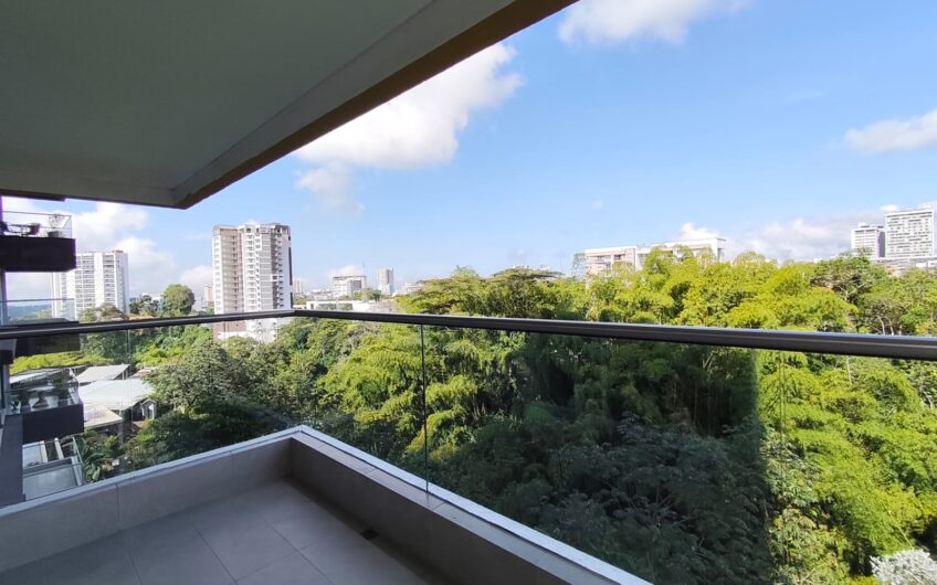 Amplio Apartamento ubicado en Exclusivo Condominio Campestre al norte de Armenia