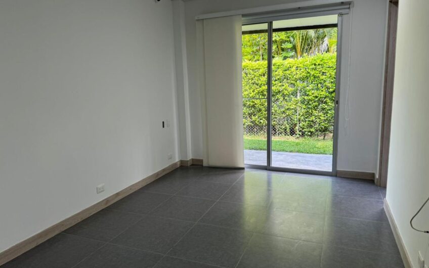 Hermosa Casa Campestre para la Venta en el Caimo