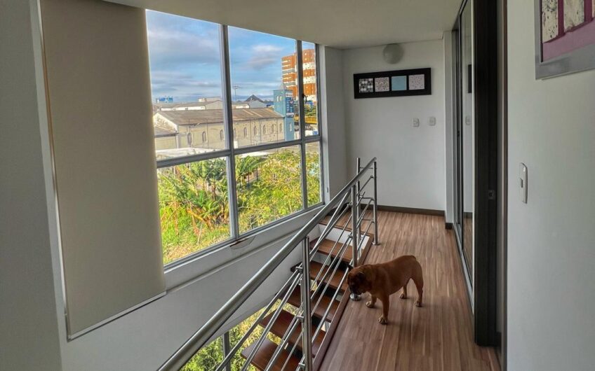 Espectacular apartamento dúplex para Alquiler en Fundadores al norte de Armenia