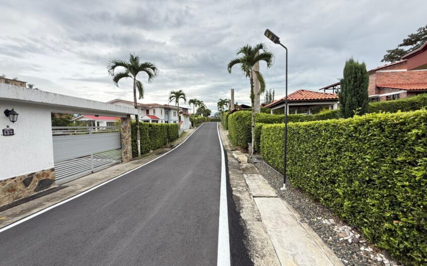 Casa Campestre en venta – Sector La Y, Calarcá