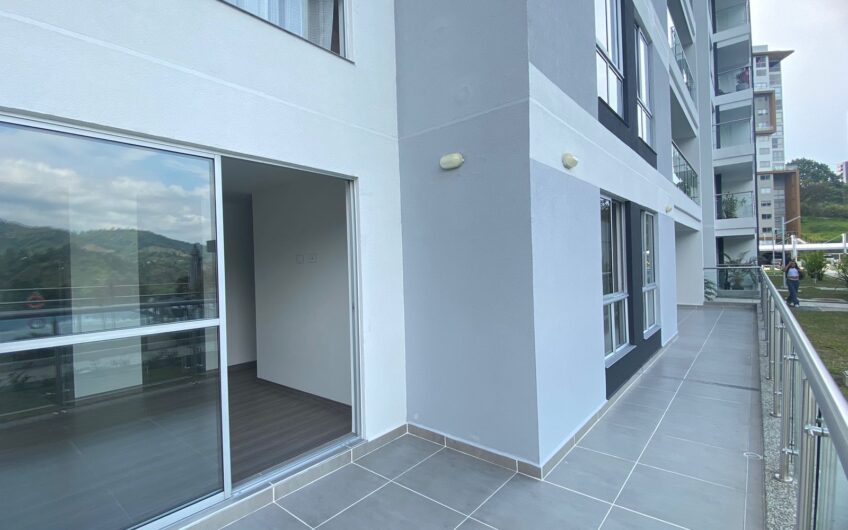 Espectacular Apartamento para Alquiler en la Avenida Centenario al norte de Armenia