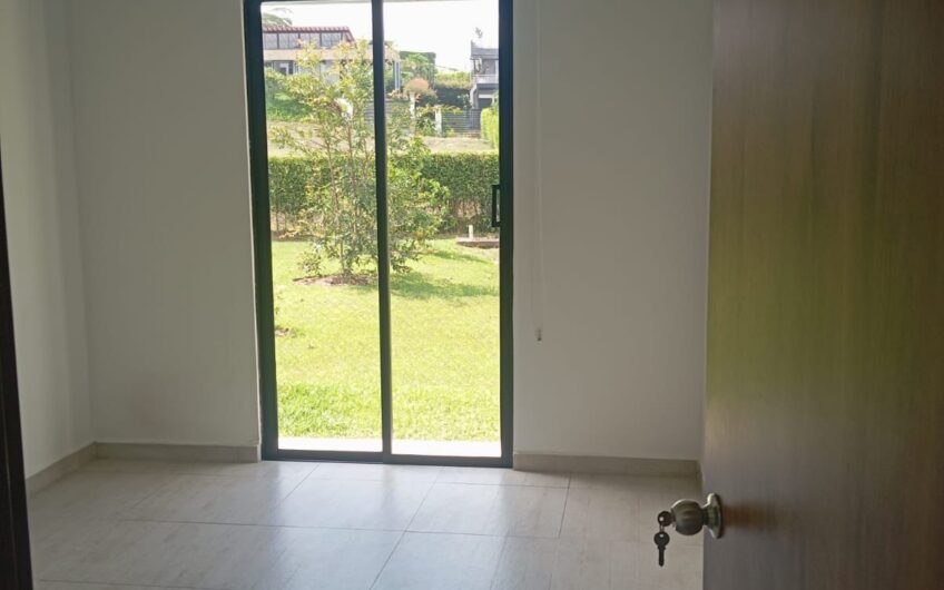 Casa Campestre para Arriendo en Calarcá