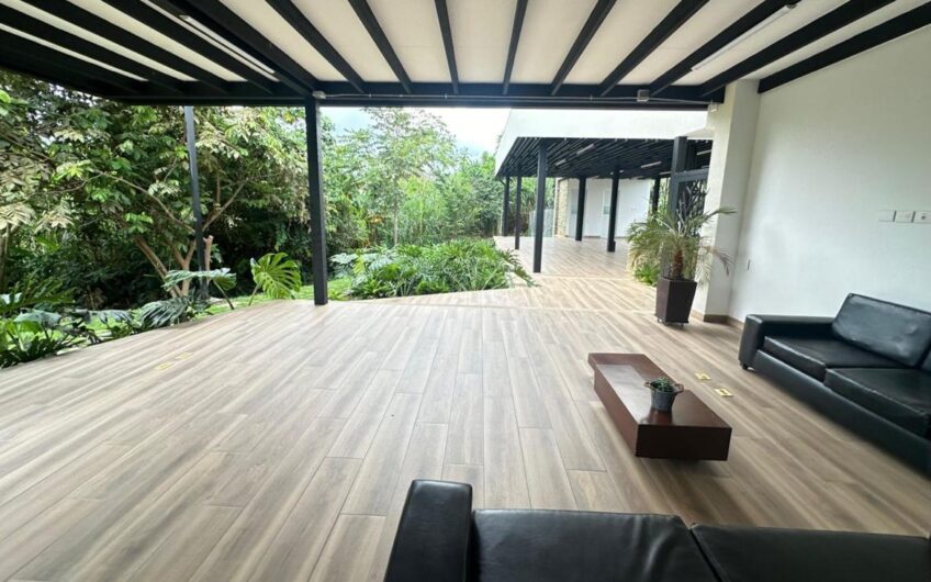 Casa Campestre para la Venta en Sector Aeropuerto