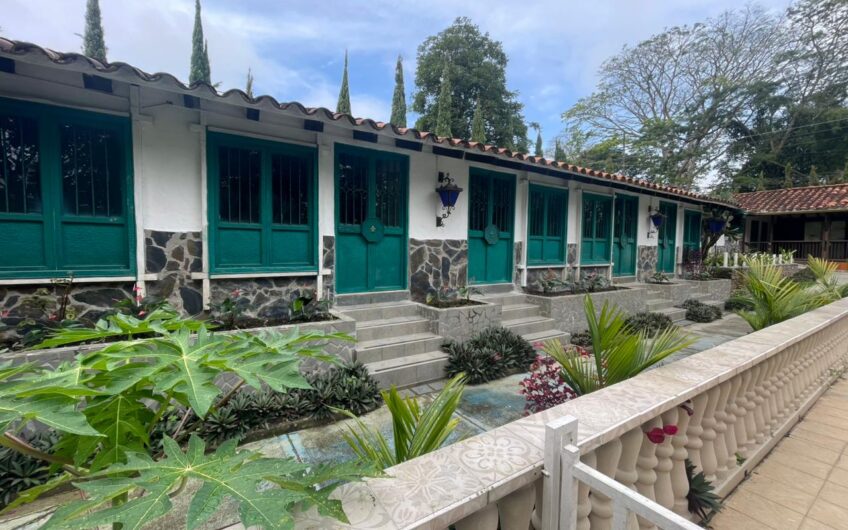 Casa Campestre para la Venta Vía Tebaida – Armenia