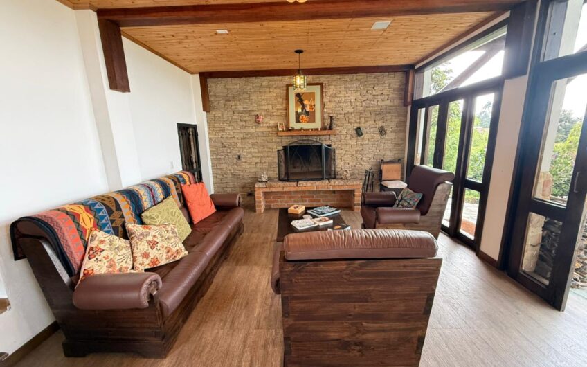 Casa Campestre para la Venta en Sector Tribunas en Pereira