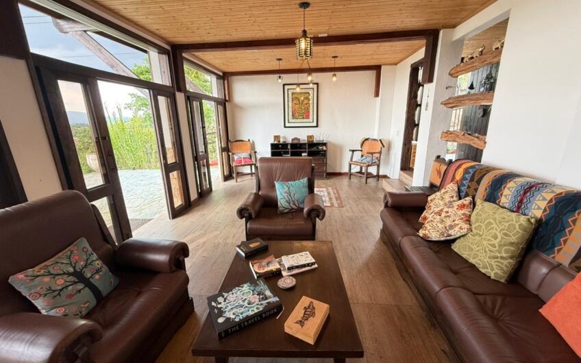 Casa Campestre para la Venta en Sector Tribunas en Pereira