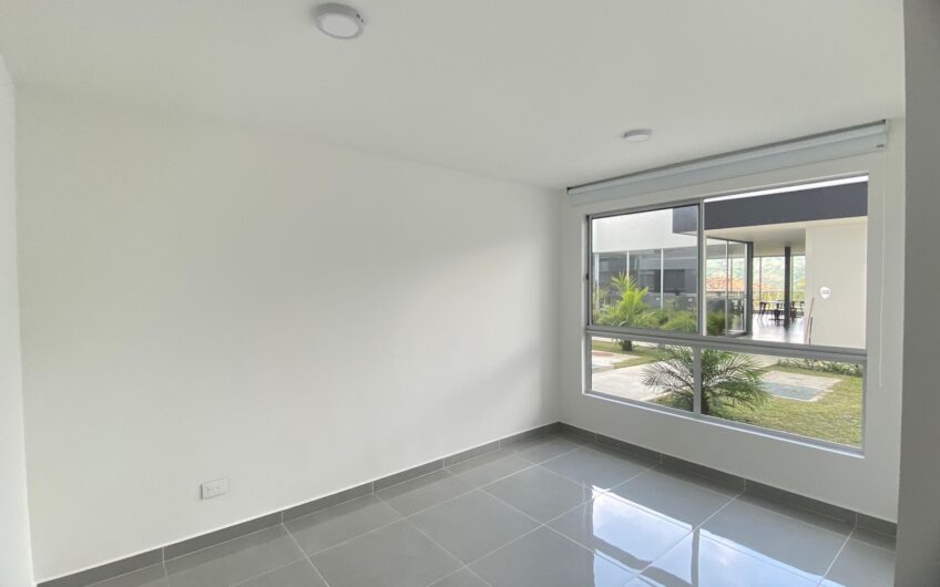 Espectacular Apartamento para Alquiler en la Avenida Centenario al norte de Armenia