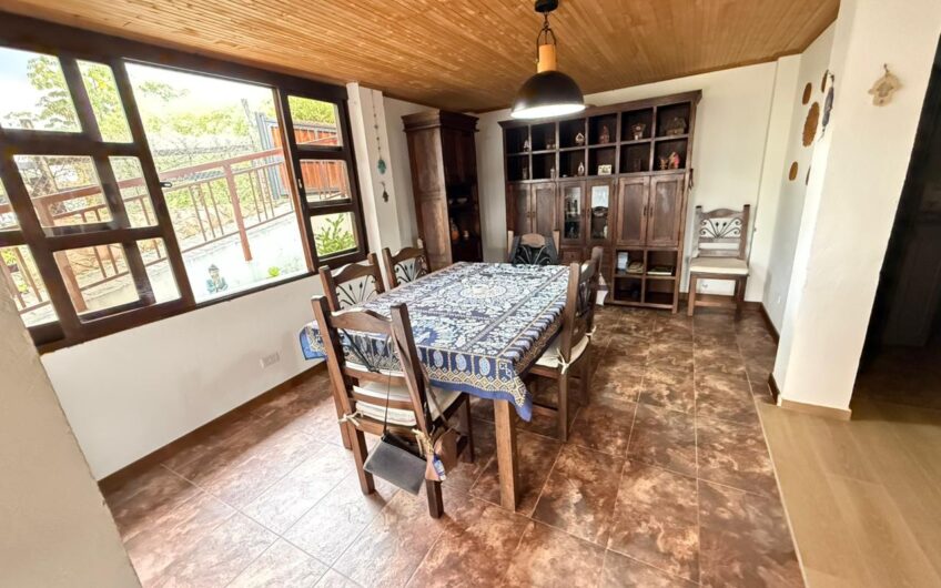 Casa Campestre para la Venta en Sector Tribunas en Pereira