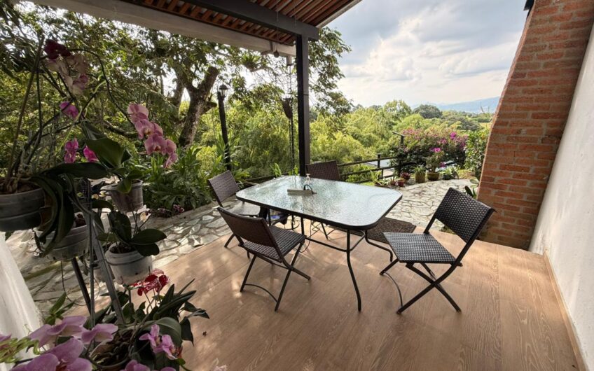 Casa Campestre para la Venta en Sector Tribunas en Pereira