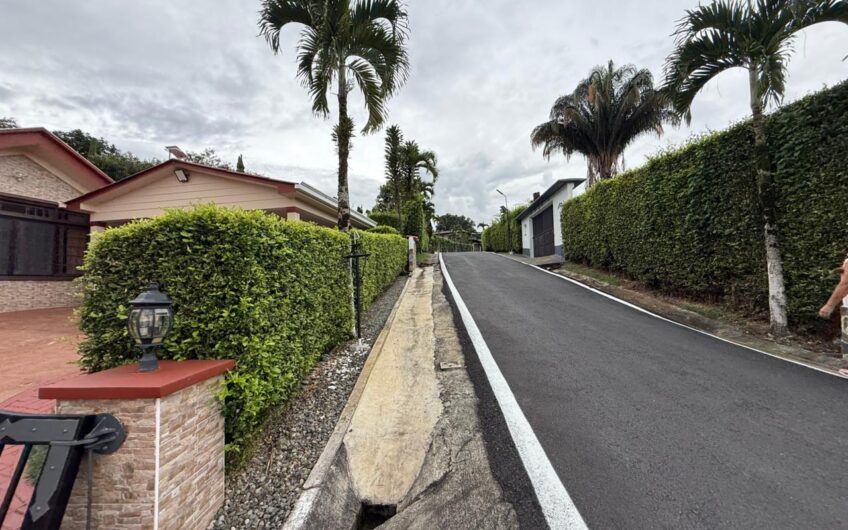 Casa Campestre en venta – Sector La Y, Calarcá