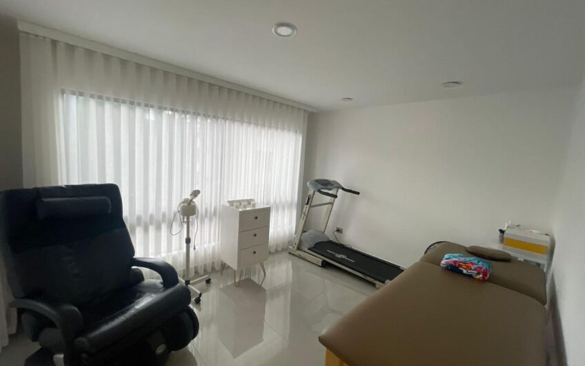 Espectacular Penthouse para Alquiler en el Sector de la Castellana al norte de Armenia