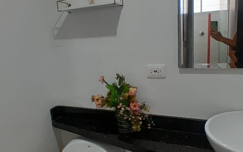 Apartamento Amoblado para Alquiler en la Avenida 19 al norte de Armenia