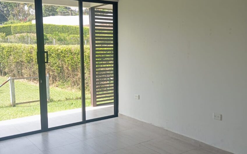 Casa Campestre para Arriendo en Calarcá