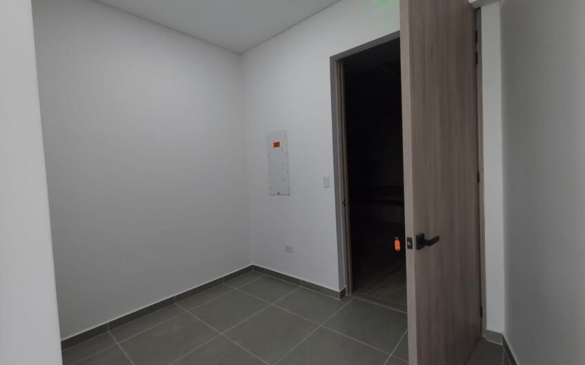 Consultorio para Alquiler en la Avenida Centenario al norte de Armenia