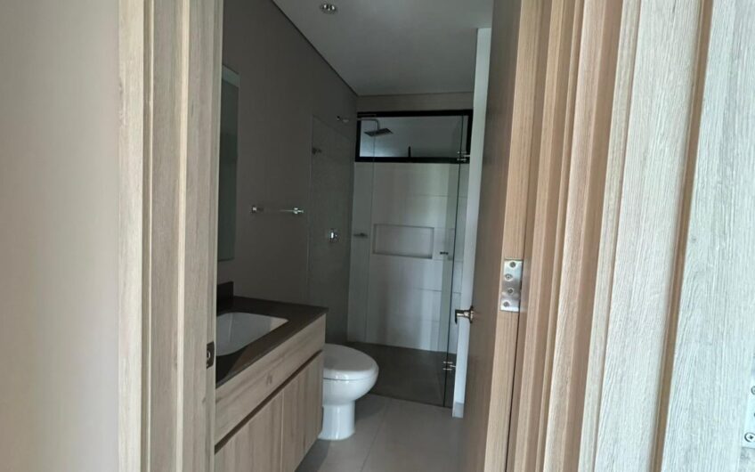 Apartamento para la Venta en primer piso en Condominio Campestre Vía al Caimo