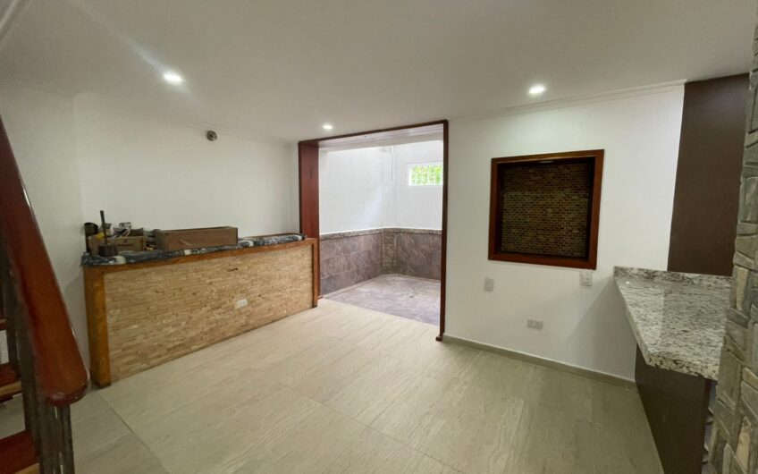 Casa en Conjunto Cerrado para Venta en la Avenida 19 norte