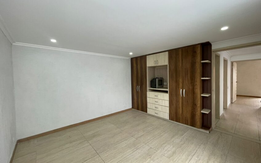 Casa en Conjunto Cerrado para Venta en la Avenida 19 norte