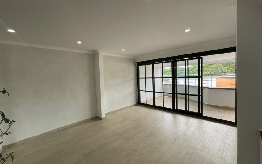 Casa en Conjunto Cerrado para Venta en la Avenida 19 norte