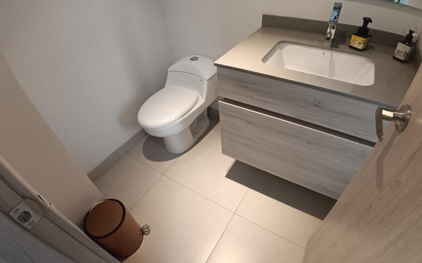 Casa Campestre de dos niveles para la Venta vía al Caimo