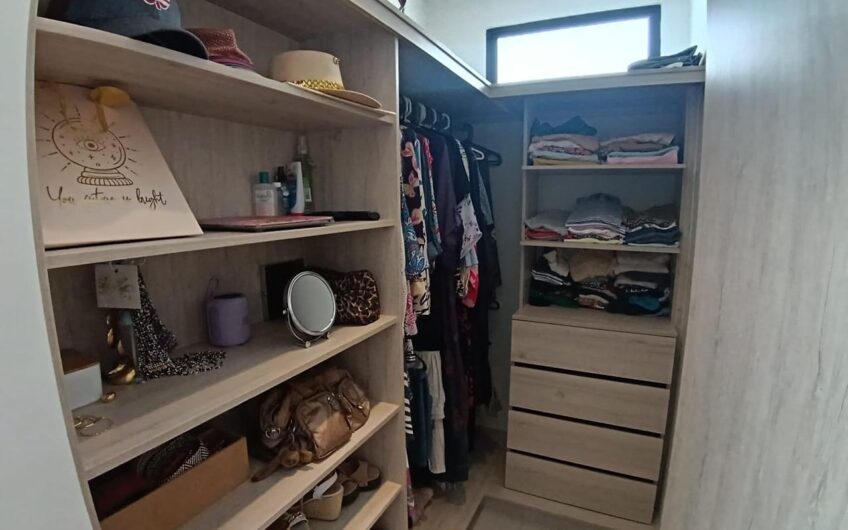 Casa Campestre de dos niveles para la Venta vía al Caimo